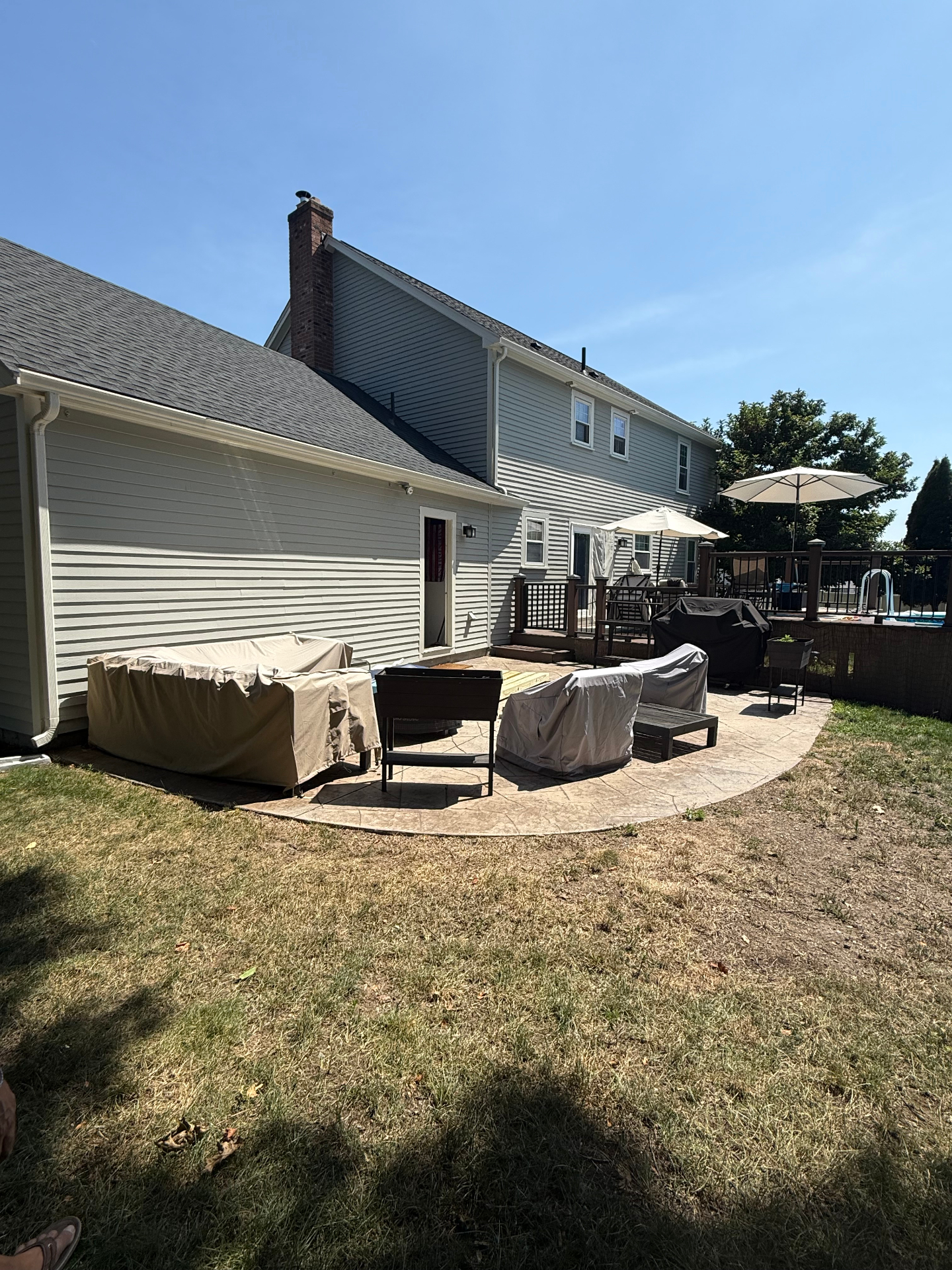 5 Signs Your Siding Needs Replacement (Not Just Repair)